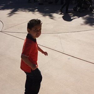 Meet your Posher, Javier